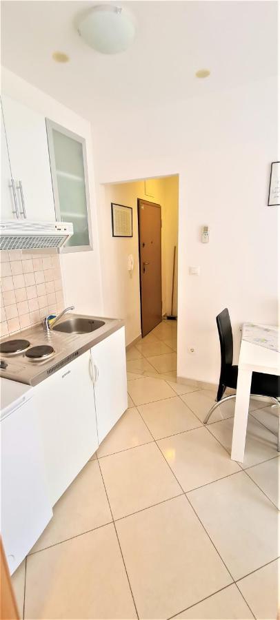 Apartman Scotti Kaštela Екстериор снимка