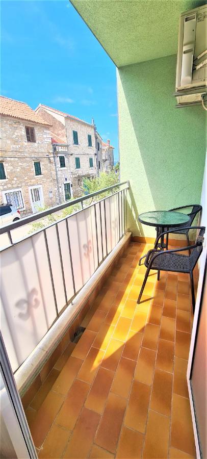 Apartman Scotti Kaštela Екстериор снимка